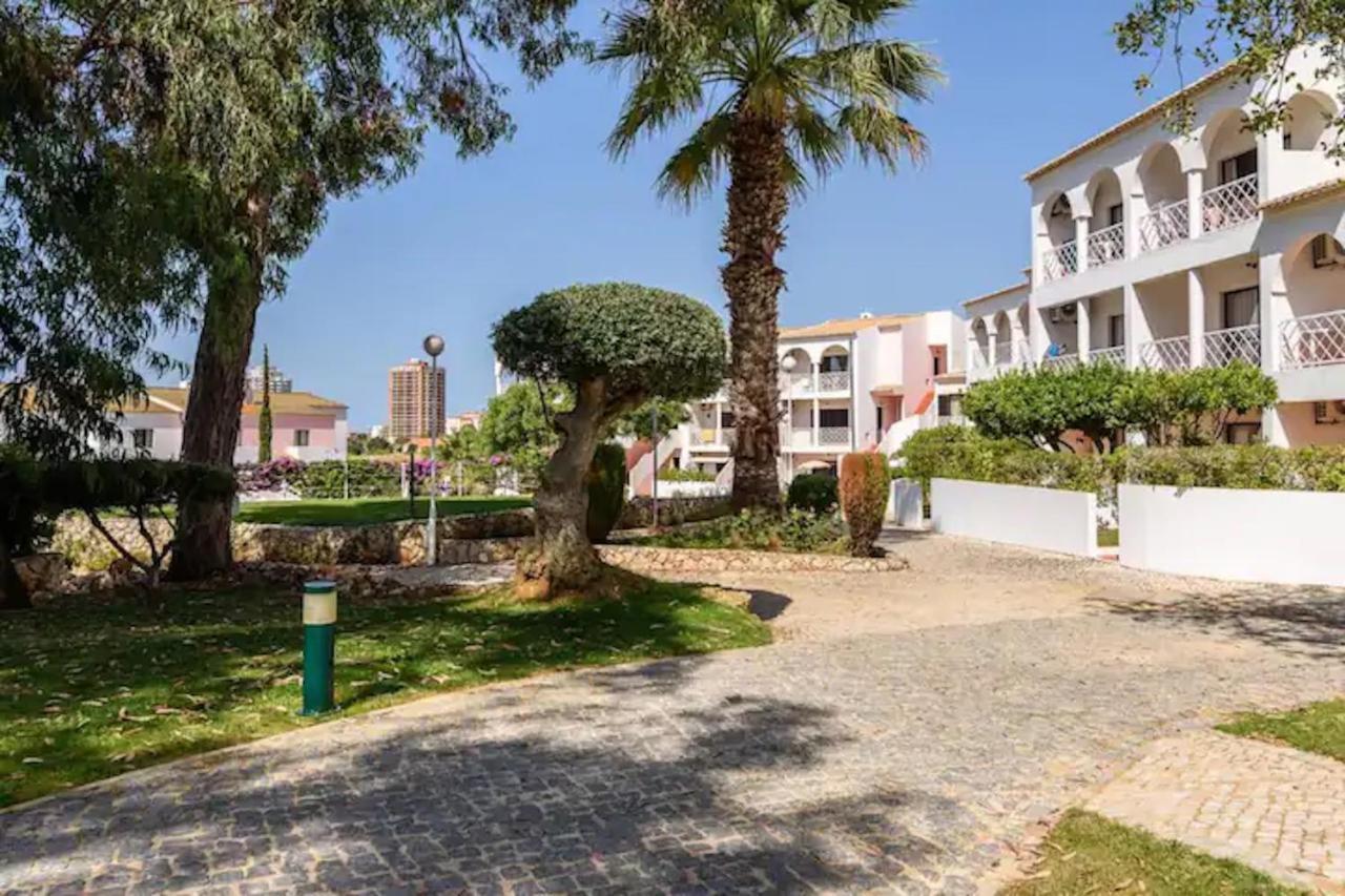Holidays In Algarve! Portimao Bagian luar foto
